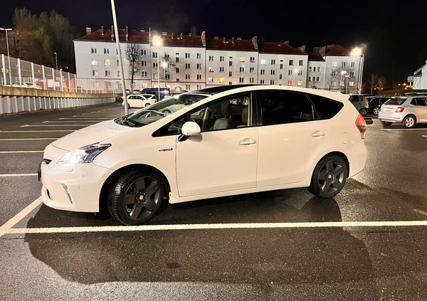 Toyota Prius+ cena 58900 przebieg: 151000, rok produkcji 2012 z Biała małe 172